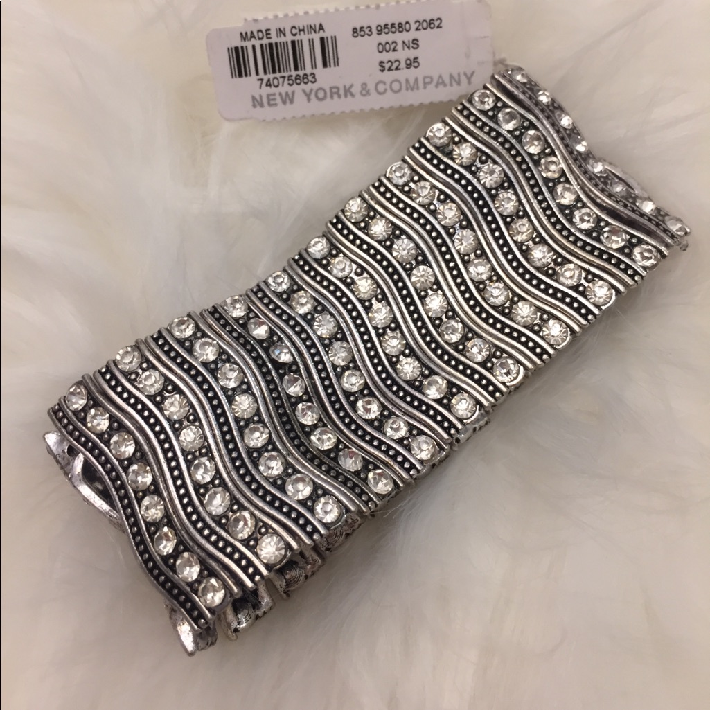 Ny  Co Silver Stretch Bracelet Brand New